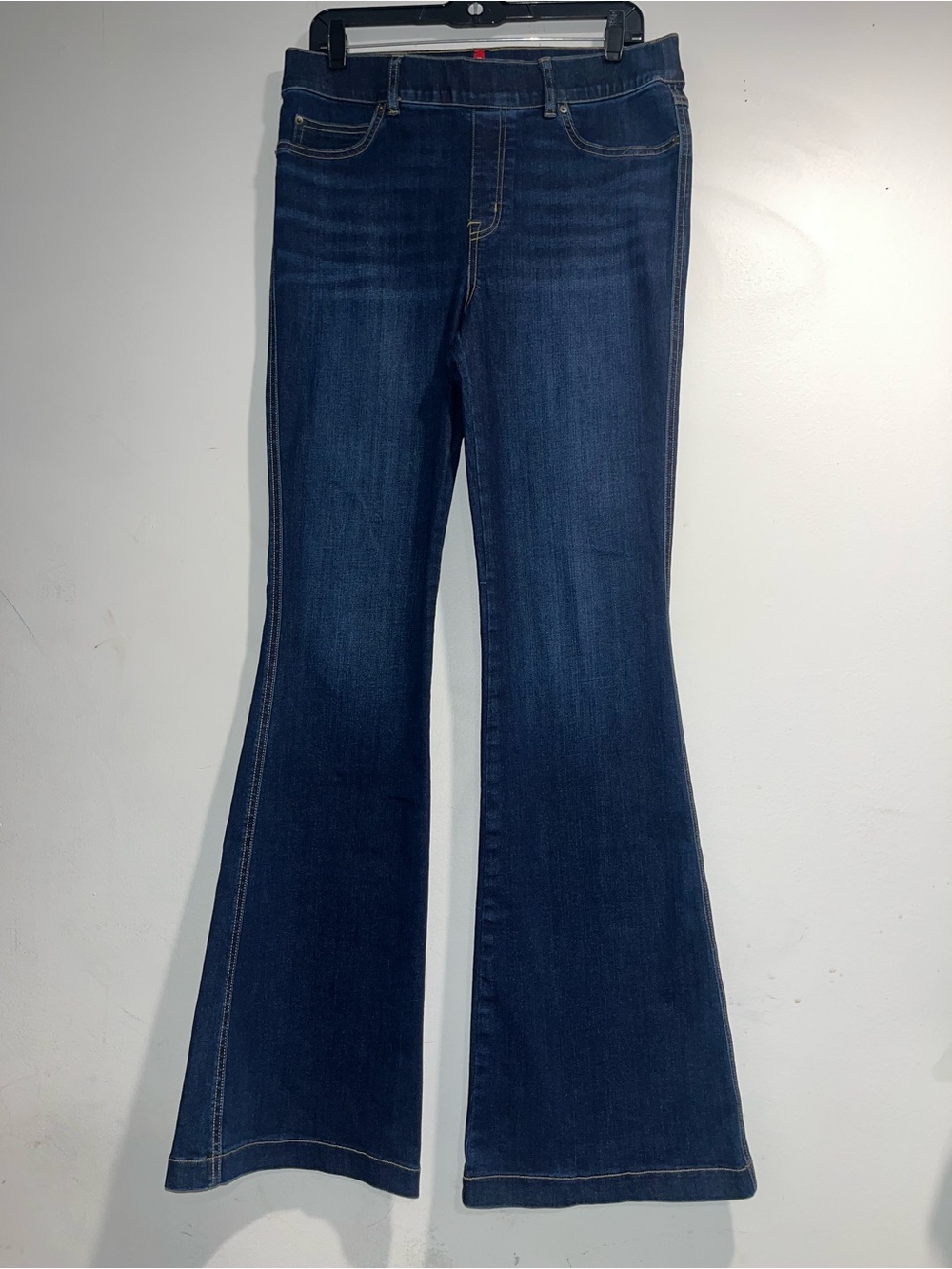 SPANX Dark wash flare jeans 20327R